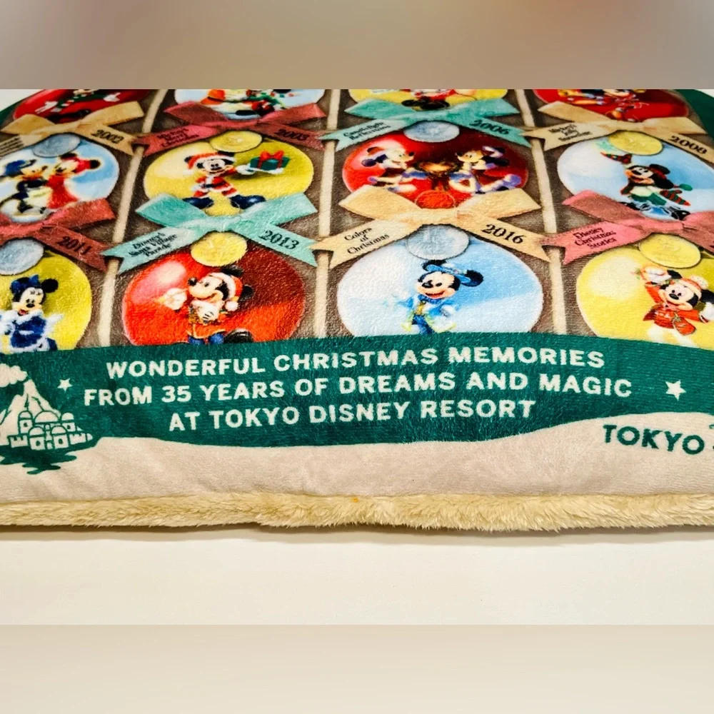 NEW-Tokyo Disney Resort 35th Anniversary Christmas Pillow/Cushion